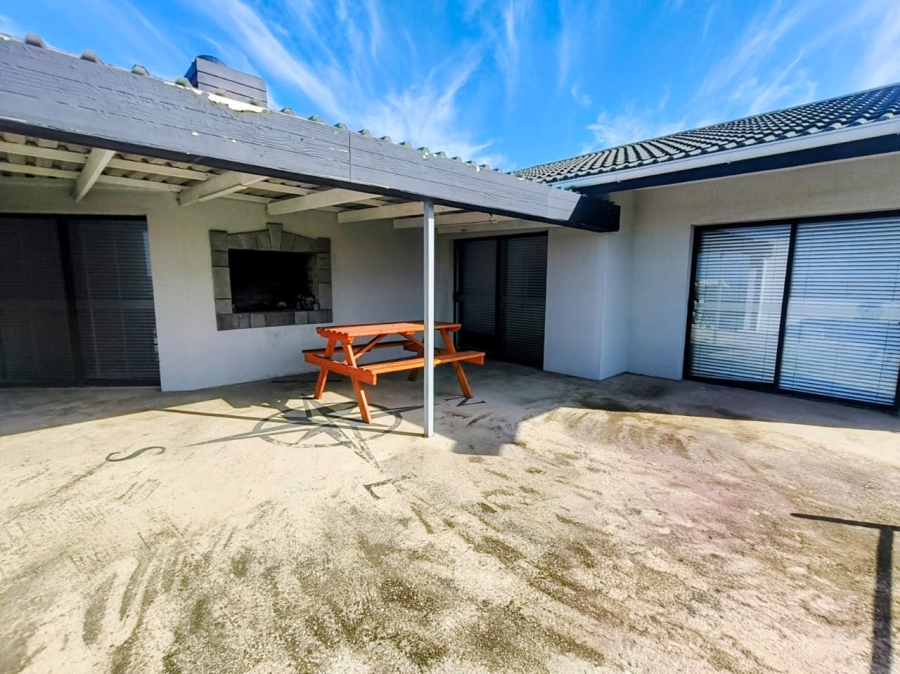 3 Bedroom Property for Sale in Aston Bay Eastern Cape